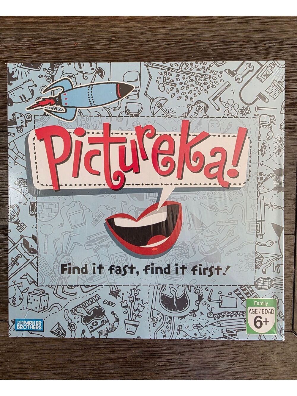 Pictureka! Family Board Game for Ages 6 up Bilingual 2007 Version, New in Box